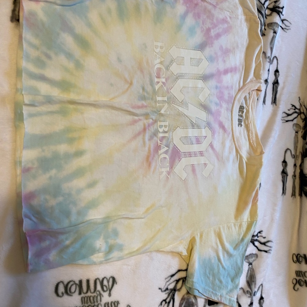 AC/DC Womans Tie-Dye CroppedT-Shirt size Xl - Picture 5 of 6